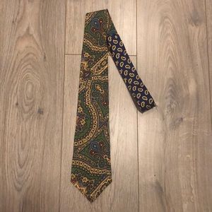100% Silk Tommy Hilfiger Tie